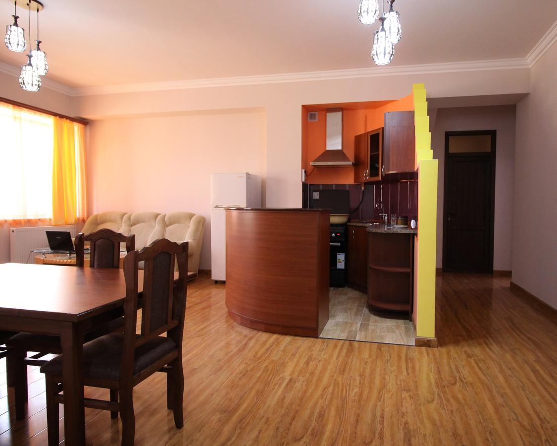 Karin'S B&B Сисиан Экстерьер фото