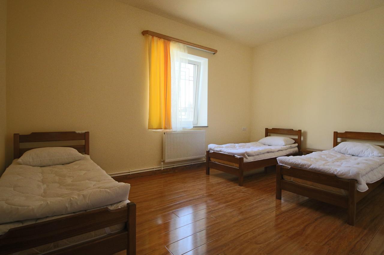 Karin'S B&B Сисиан Экстерьер фото