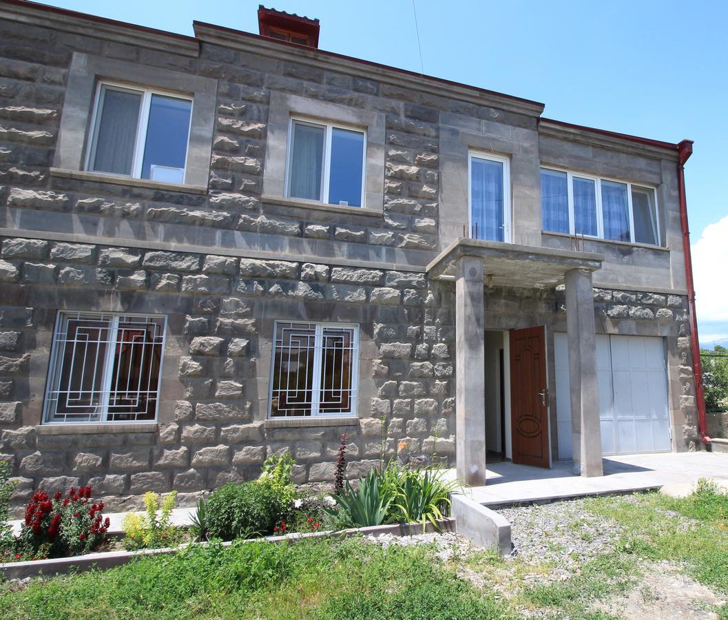 Karin'S B&B Сисиан Экстерьер фото
